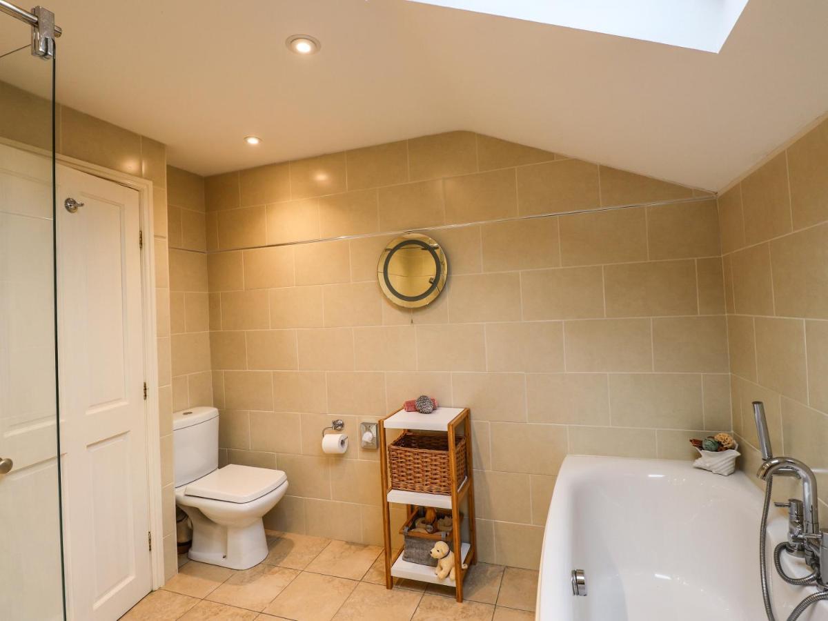 The Garden Suite At Fiddler Hall Barn อัลเวอร์สตัน ภายนอก รูปภาพ